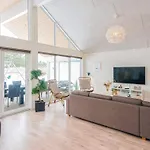 Holiday Home Mælkevej
